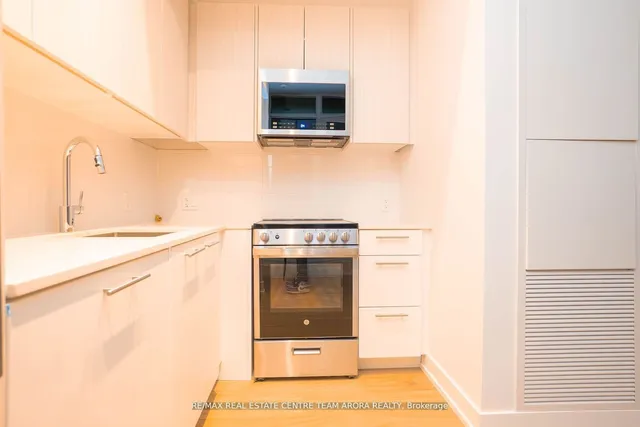 Additional image 7 of 225 veterans Dr Unit 1211