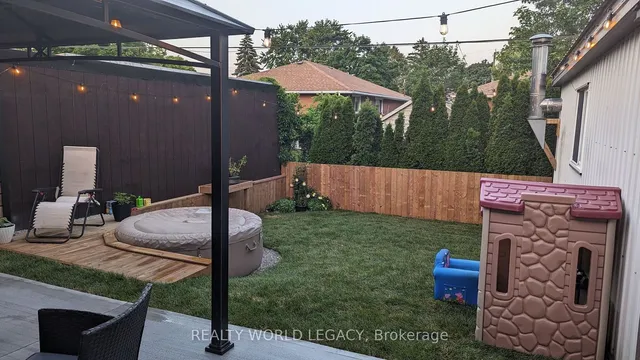 Additional image 31 of 141 Ninth Ave