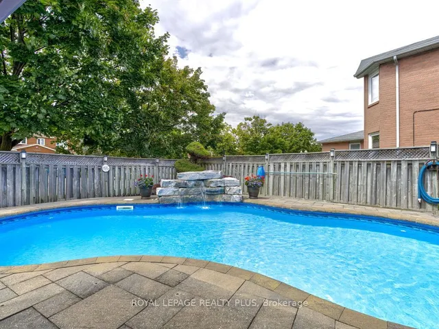 Additional image 34 of 599 Chagall Crt