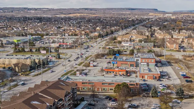 Additional image 31 of 4015 Kilmer Dr Unit 404