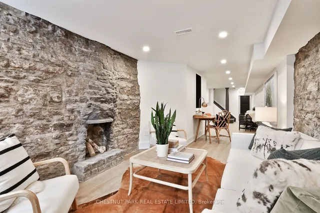 Additional image 24 of 103 Walker Ave