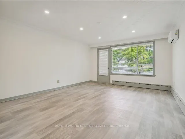 Additional image 19 of 18 Thirty Third St