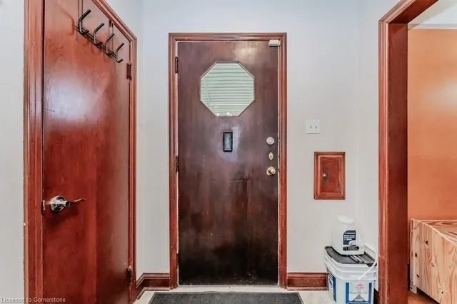 Additional image 7 of 776 Rockway Dr