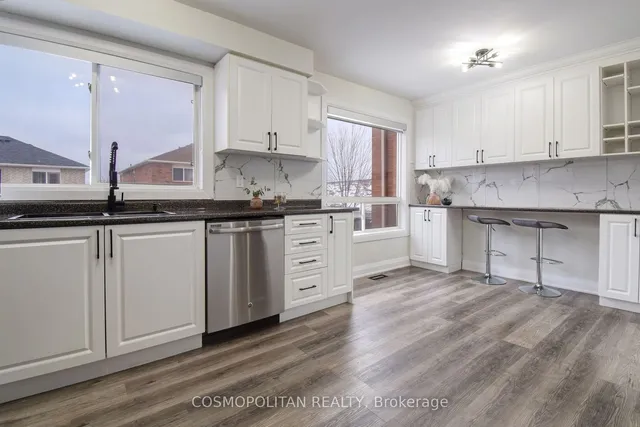 Additional image 30 of 125 Dunlop Crt