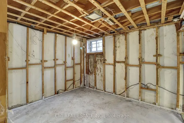 Additional image 25 of 270 TIMBERBANK Blvd Unit 6