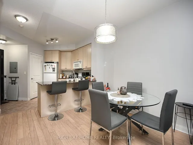 Additional image 11 of 90 Absolute Ave Unit 908