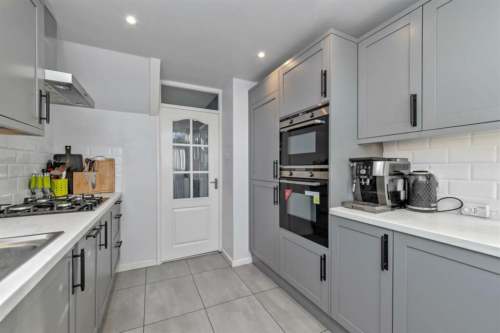 Additional image 9 of Canberra Close, St Albans