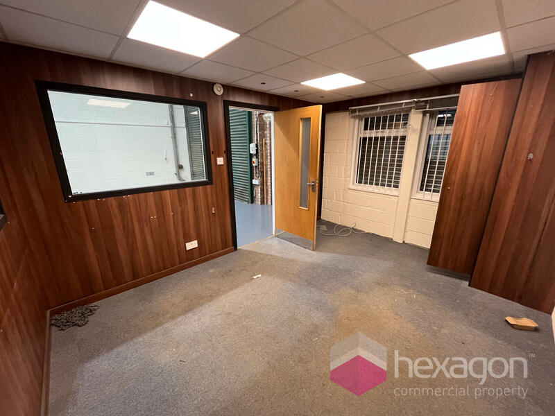Additional image 5 of Unit 16, Saltbrook Trading Estate, Saltbrook Road, Halesowen