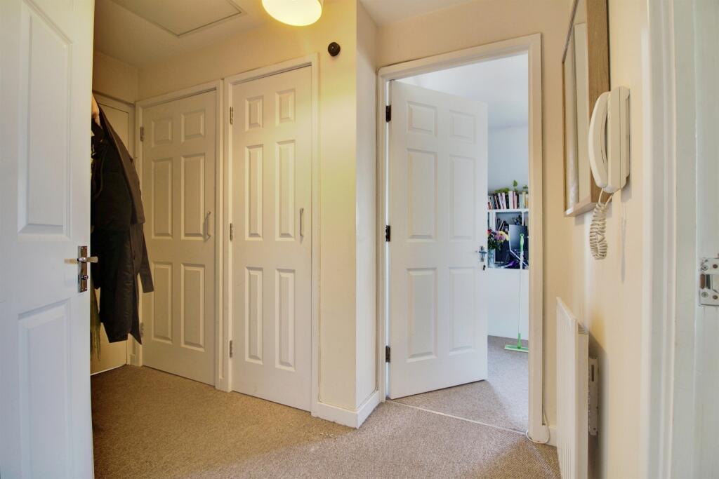 Additional image 14 of Maidensfield, Welwyn Garden City