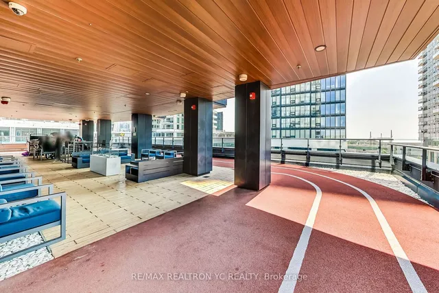 Additional image 18 of 19 Western Battery Rd Unit 1816