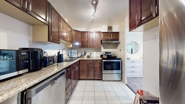 Additional image 19 of 15 Vicora Linkway Unit 108