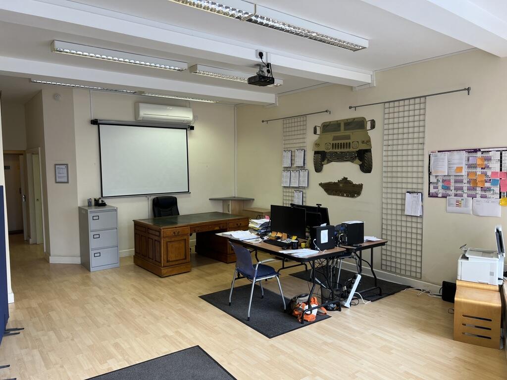 Additional image 4 of 1A Fore Street, Westbury, BA13 3AU