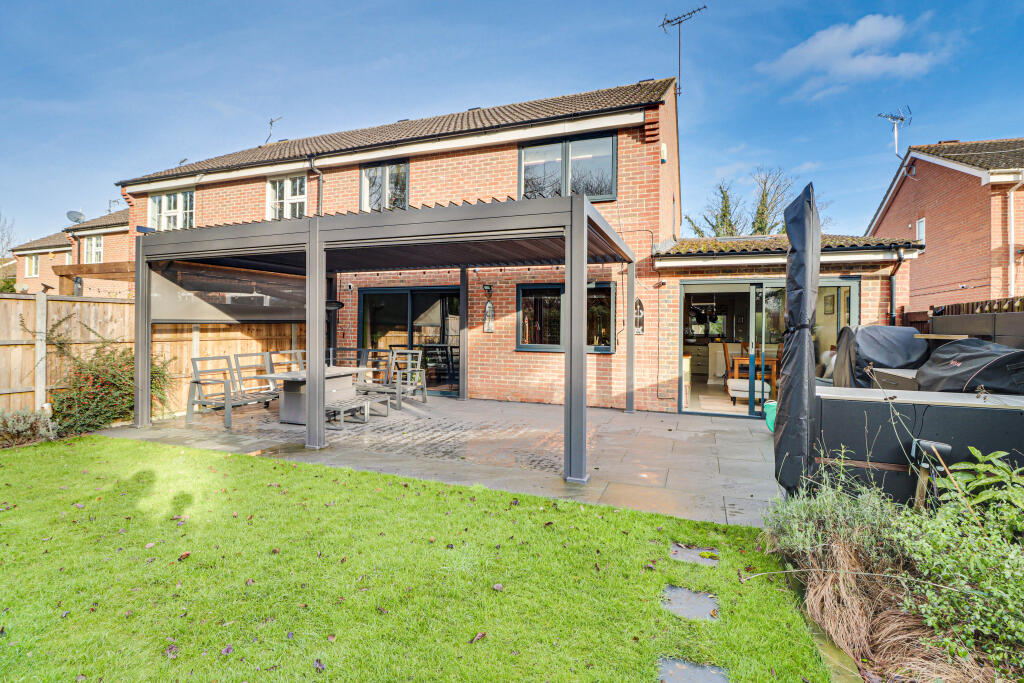 Additional image 17 of Armstrong Close, London Colney, St. Albans, AL2