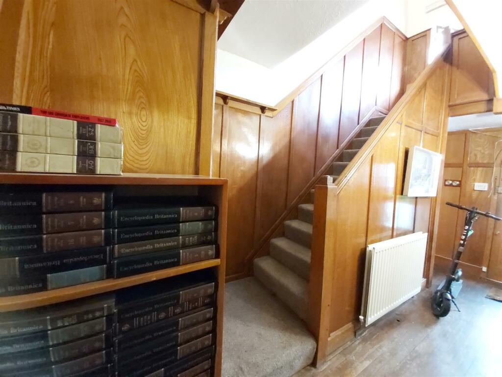 Additional image 3 of Eastern Road