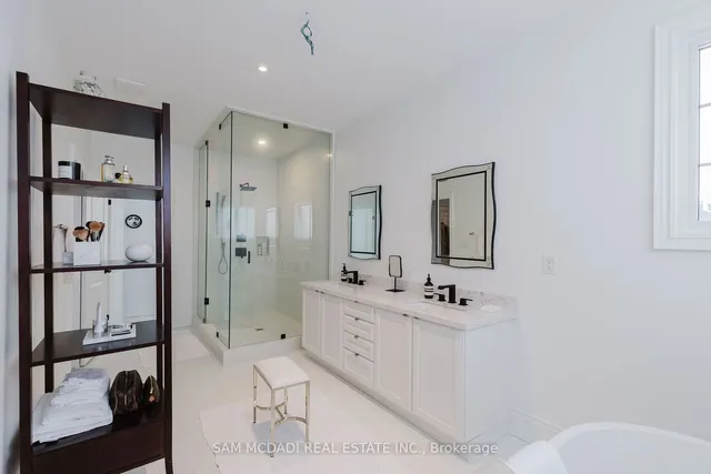 Additional image 21 of 1335 BRITTON Cres