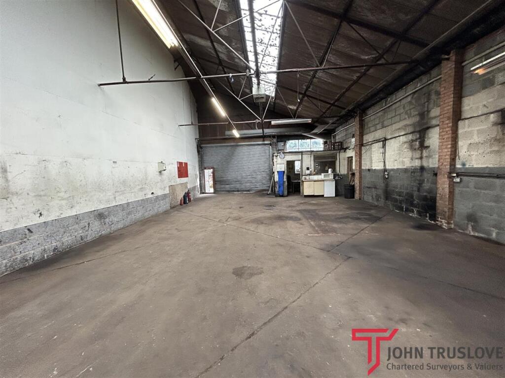 Additional image 6 of Unit 4A Lion Garage, Portway Trading Estate, Alcester Road, Birmingham, B48 7HX