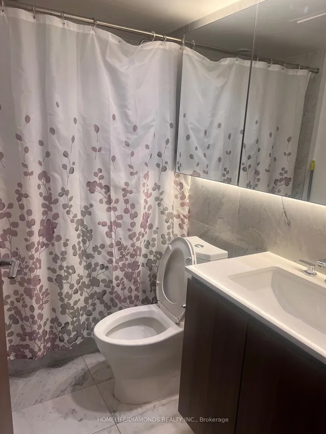 Additional image 27 of 19 BATHURST St Unit 816