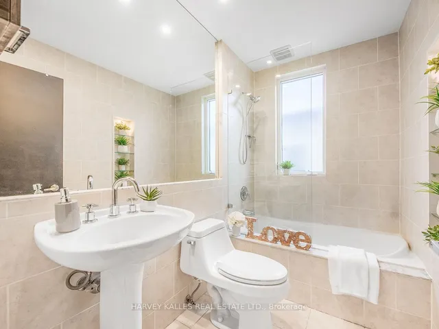 Additional image 24 of 2053 Gerrard St