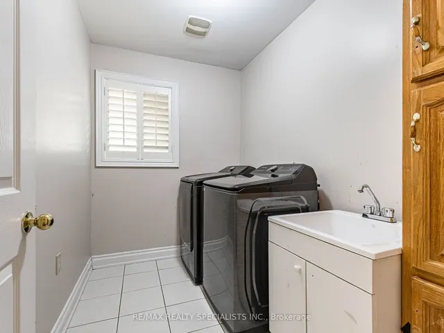 Additional image 29 of 11 Stillman Dr