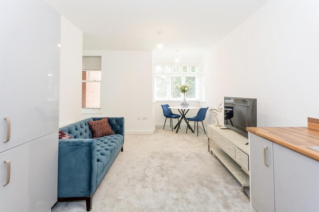 Additional image 6 of New House Farm Drive, BIRMINGHAM