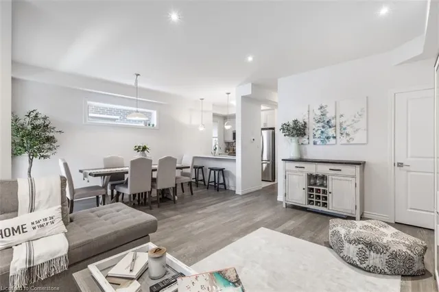 Additional image 18 of 30 Times Square Blvd Unit 274