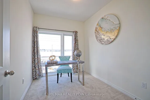 Additional image 33 of 90 Donald Ficht Cres