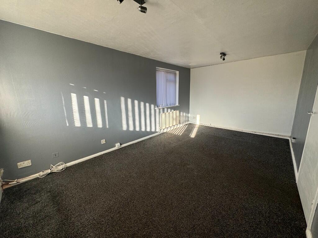 Additional image 2 of Grafton Road, B90