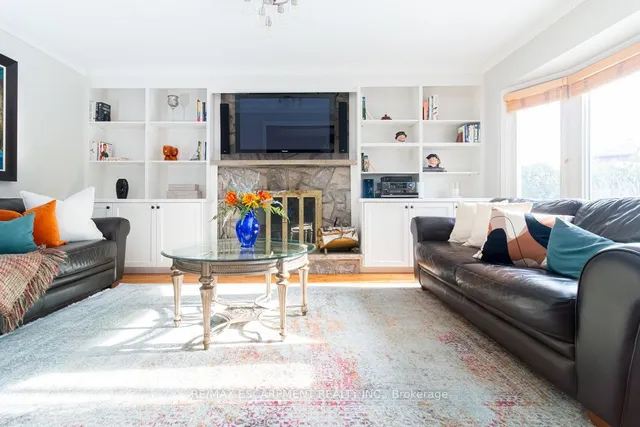 Additional image 11 of 12 LARKSPUR Cres