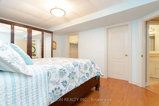 Additional image 29 of 30 Rushbrook Dr