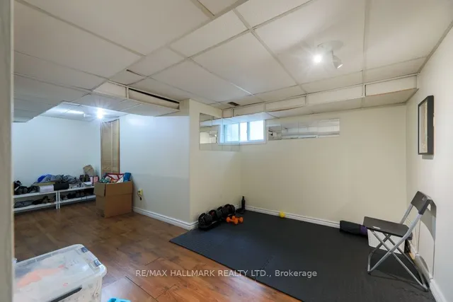 Additional image 11 of 107 Elmhurst Ave