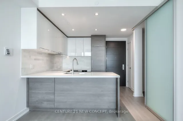 Additional image 7 of 488 University Ave Unit 3711