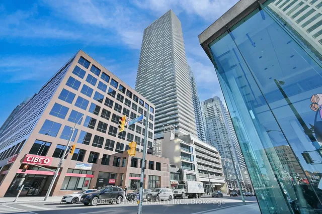 2221 Yonge St Unit 5303