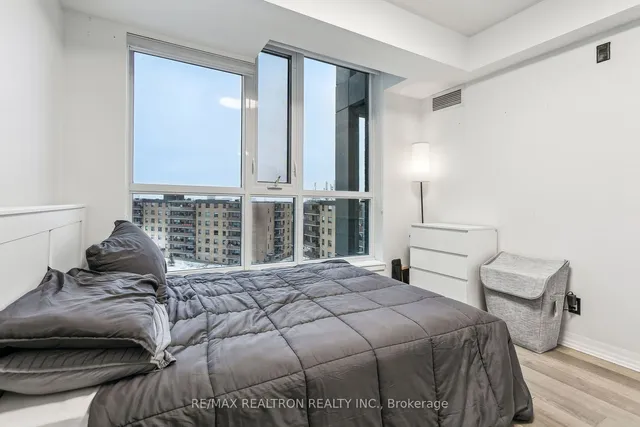 Additional image 25 of 80 Esther Lorrie Dr Unit 803