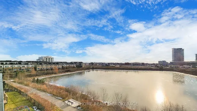 Additional image 37 of 360 Athabasca Common