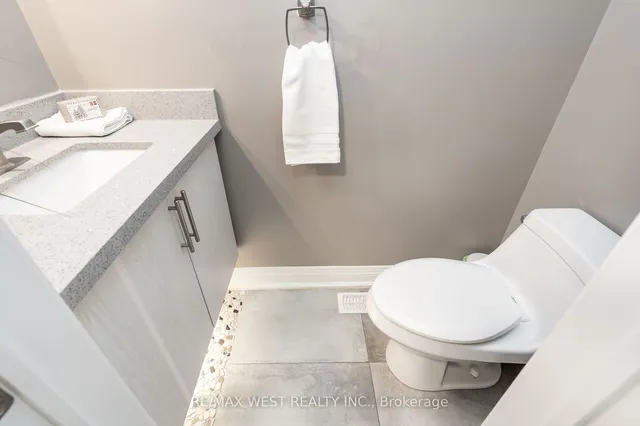 Additional image 23 of 52 Permfield Path Unit 46