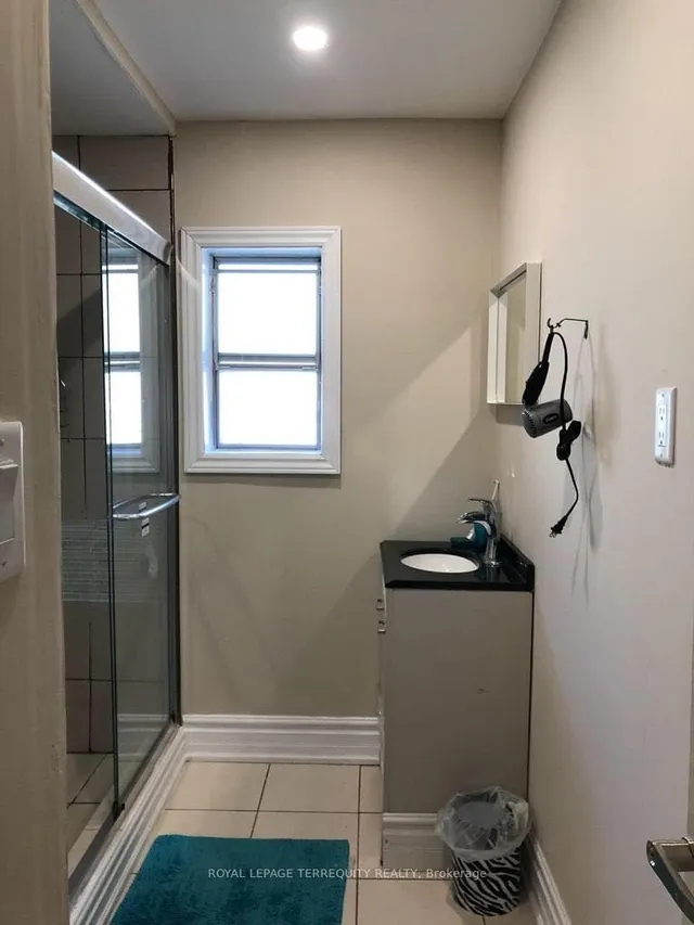 Additional image 13 of 471 Vaughan Rd