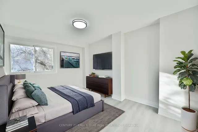 Additional image 34 of 47 Burnt Meadoway