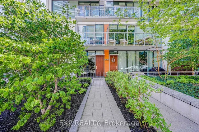 Additional image 33 of 39 Queens Quay Unit 101