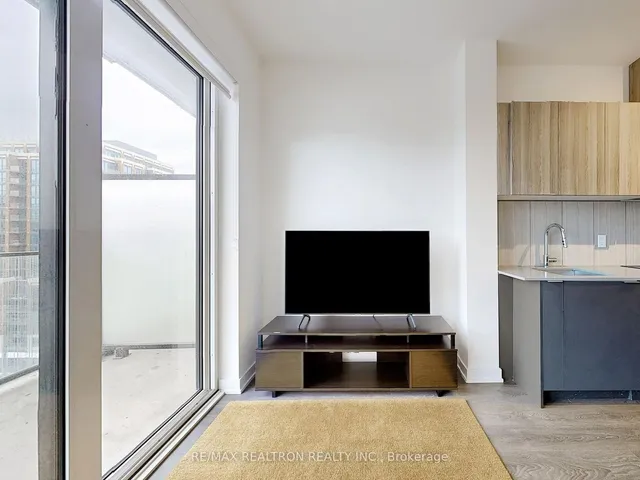 Additional image 13 of 8 Tippett Rd Unit 1001