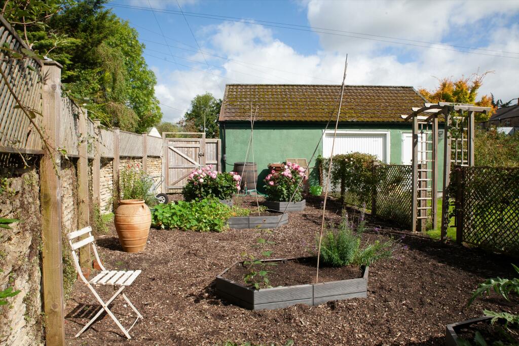 Additional image 23 of Weymouth Road, Frome, Somerset, BA11