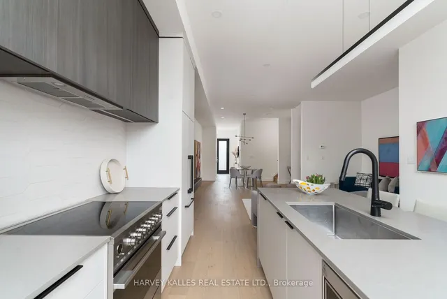 Additional image 12 of 30 Roseland Dr