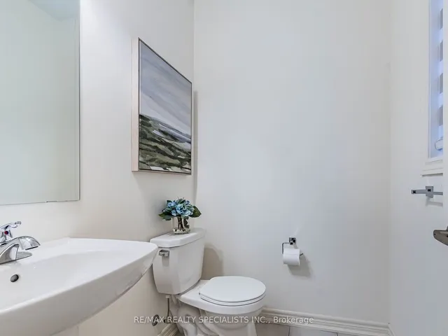 Additional image 20 of 23 Matterhorn Rd