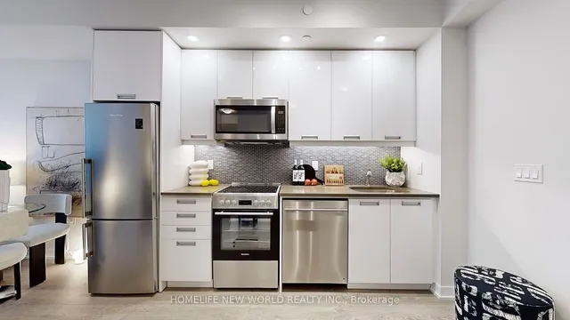 Additional image 6 of 99 John St Unit 802