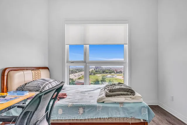 Additional image 17 of 95 Dundas St Unit 605