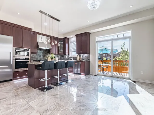 Additional image 13 of 18 Yarmouth St