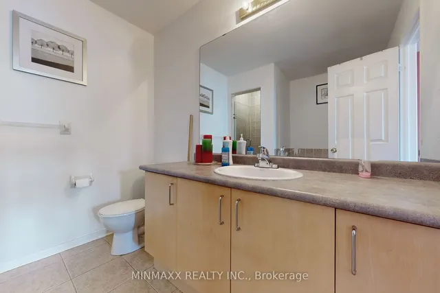 Additional image 24 of 1246 Mowat Lane