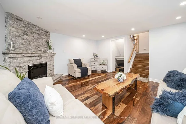 Additional image 35 of 78 Simmons Blvd