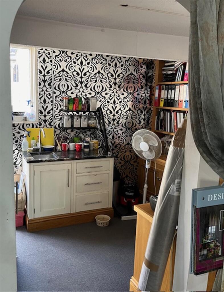 Additional image 8 of SOFT FURNISHINGS AND HOMEWARE RETAILER, Hertfordshire