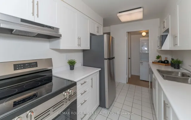 Additional image 17 of 3233 Eglinton Ave Unit 1606