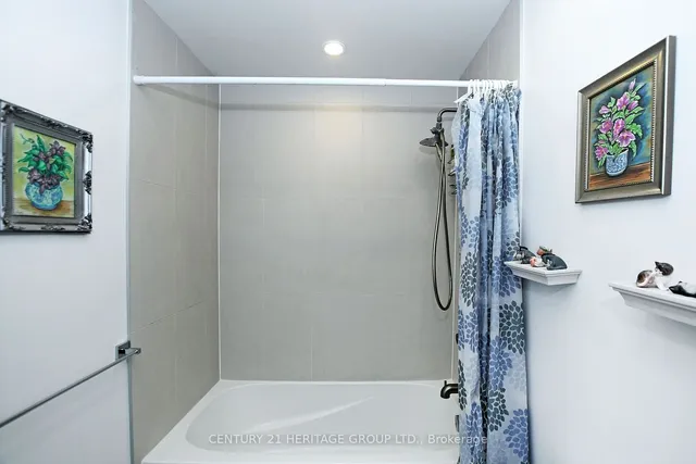 Additional image 17 of 170 Sumach St Unit 1201